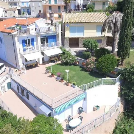 La Terrazza Sul Mare Numana Centro Con Parcheggio * نومانا